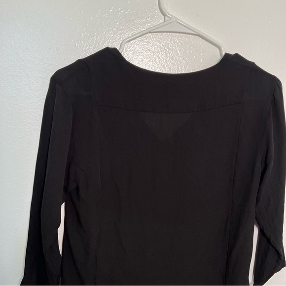 Theory Silk Blouse Black 3/4 Sleeve V-Neck - Picture 8 of 10